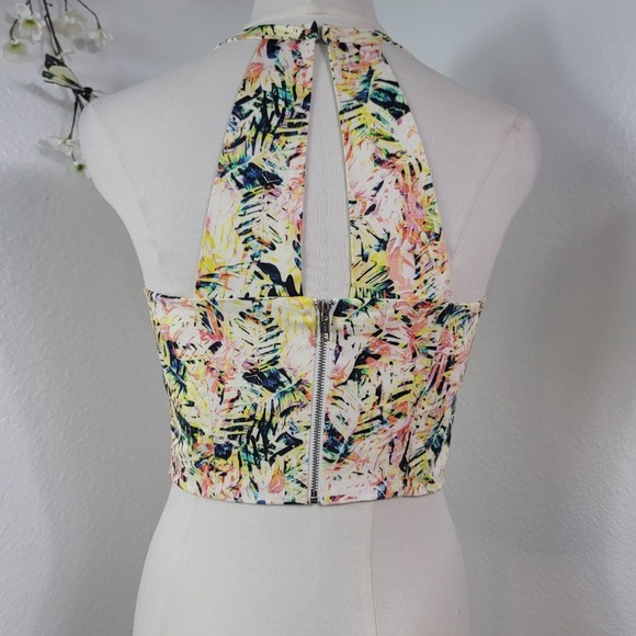 PARKER MULTI-COLORED FLORAL CROPPED HALTER TOP Size SMALL - Picture 10 of 12